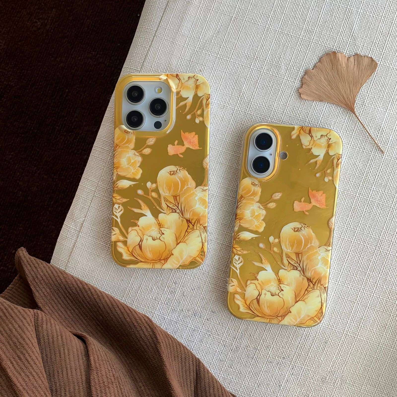 Autumn iPhone Cases For 16 15 Pro Pro Max GOLD