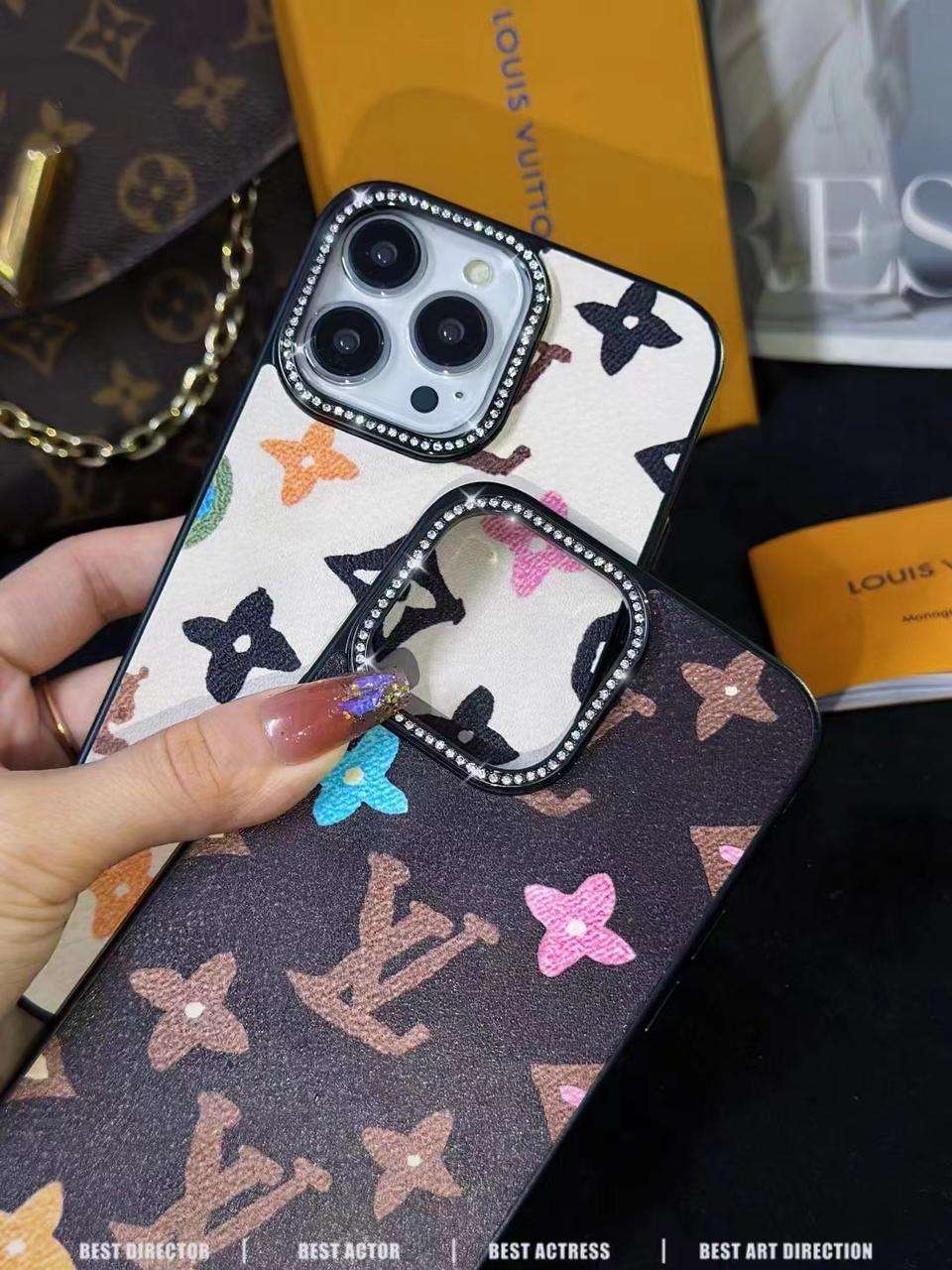 Louis Vuitton Diamond Lens Case iPhone Cases For 16 Plus Pro Pro max White