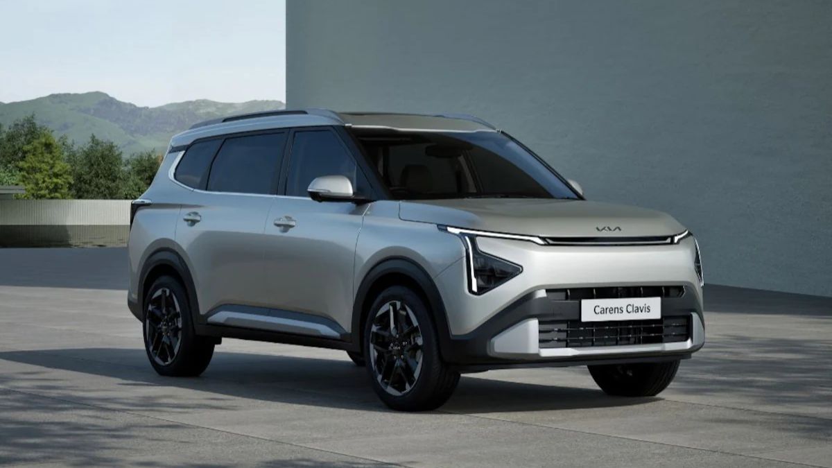 Kia Carens Clavis 2025
